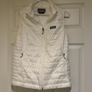 Patagonia Women's White Quilted Vest
